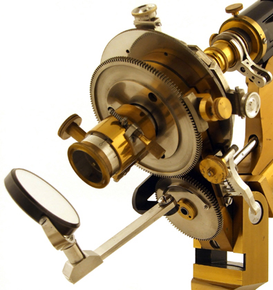 Mikroskop Stativ VI mit synchroner Drehung, R. Fuess Berlin-Steglitz No. 500: Synchrondrehung