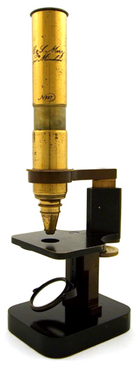 kleines Mikroskop von G. & S. Merz in München, No. 997