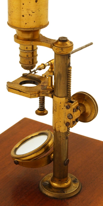 S. Plössl in Wien: Taschenmikroskop um 1835 - Pinzette montiert