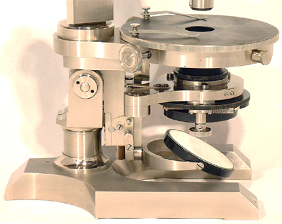 R. Winkel Göttingen: Labormikroskop, Beleuchtungsapparat