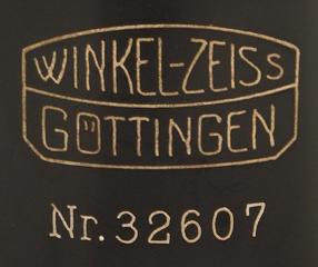 Immersionsultramikroskop Winkel-Zeiss Nr. 32607 aus 1930: Signatur