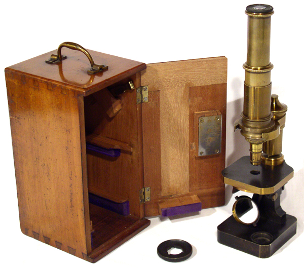 Carl Zeiss Jena No. 3042 Mikroskop Stativ IIIc mit Kasten