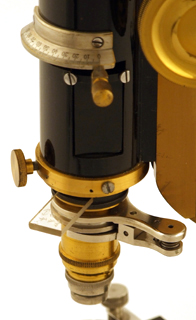 Mikroskop Stativ VI mit synchroner Drehung, R. Fuess Berlin-Steglitz No. 500: Tubusanalysator
