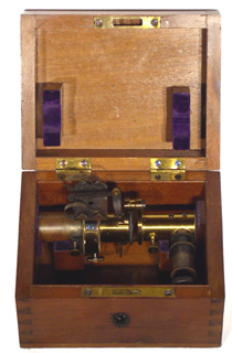 Zeiss: Abbe Spektralokular um 1880 im Kasten