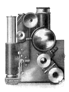 Feldmikroskop Heimdal. Abb. aus: Feldmikroskop Heimdal von Fr. Reinsch. Ausgeführt von der Firma Reichert. (Internationale Revue der gesamten Hydrobiologie und Hydrographie 18 (5): 422-426 (1928)) 